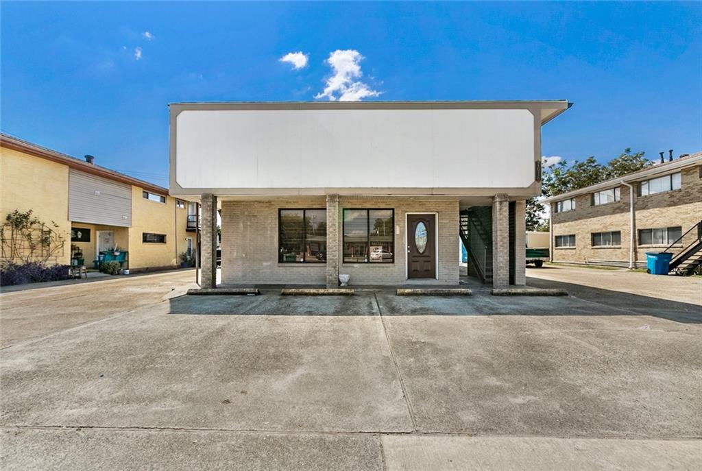 7616 W JUDGE PEREZ Drive B
