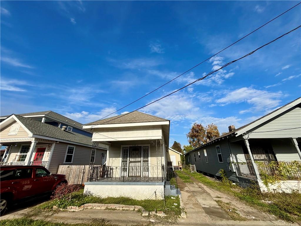 Photo 1 of 21 — 4220 EAGLE Street, New Orleans, LA 70118
