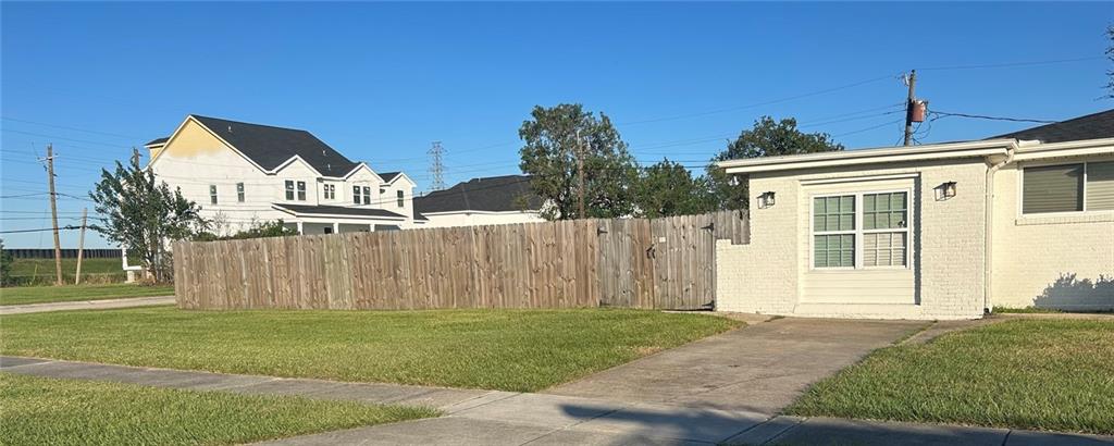 225 NUTRIA Drive