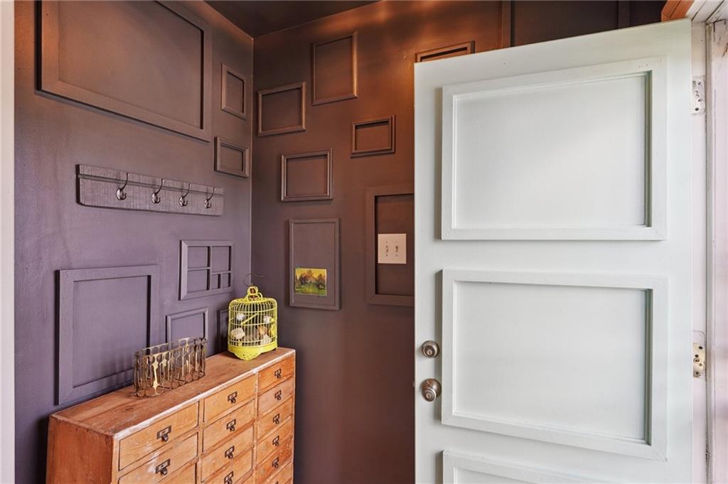 541 WARRINGTON Drive