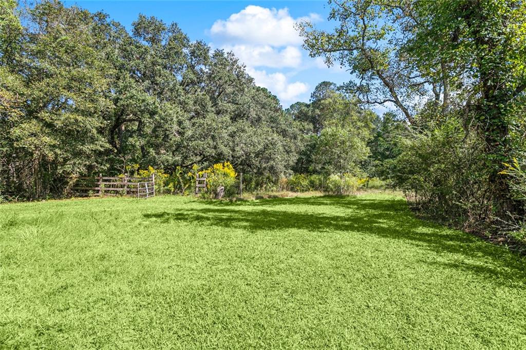 Covington, Louisiana 70435, United States, 4 Bedrooms Bedrooms, ,2 BathroomsBathrooms,Residential,Active,226514