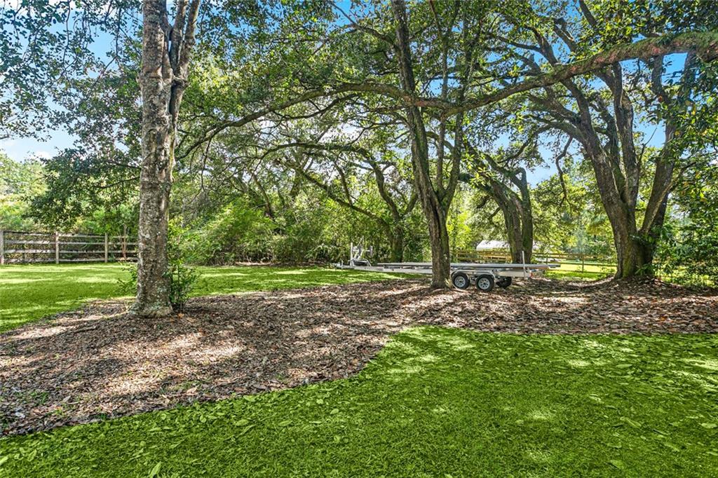 Covington, Louisiana 70435, United States, 4 Bedrooms Bedrooms, ,2 BathroomsBathrooms,Residential,Active,226514