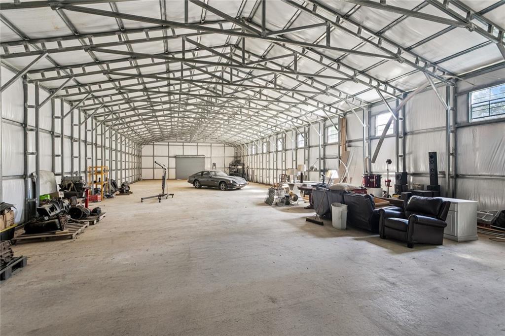 Covington, Louisiana 70435, United States, 4 Bedrooms Bedrooms, ,2 BathroomsBathrooms,Residential,Active,226514