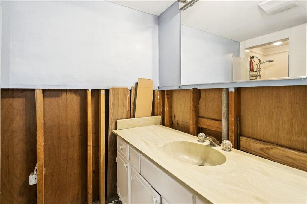 Covington, Louisiana 70435, United States, 4 Bedrooms Bedrooms, ,2 BathroomsBathrooms,Residential,Active,226514