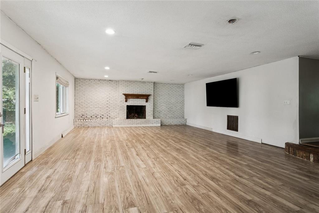 Covington, Louisiana 70435, United States, 4 Bedrooms Bedrooms, ,2 BathroomsBathrooms,Residential,Active,226514