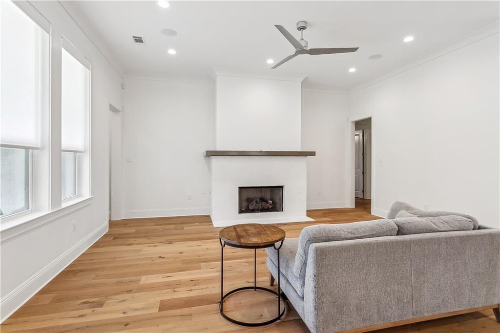 200 MERION Circle