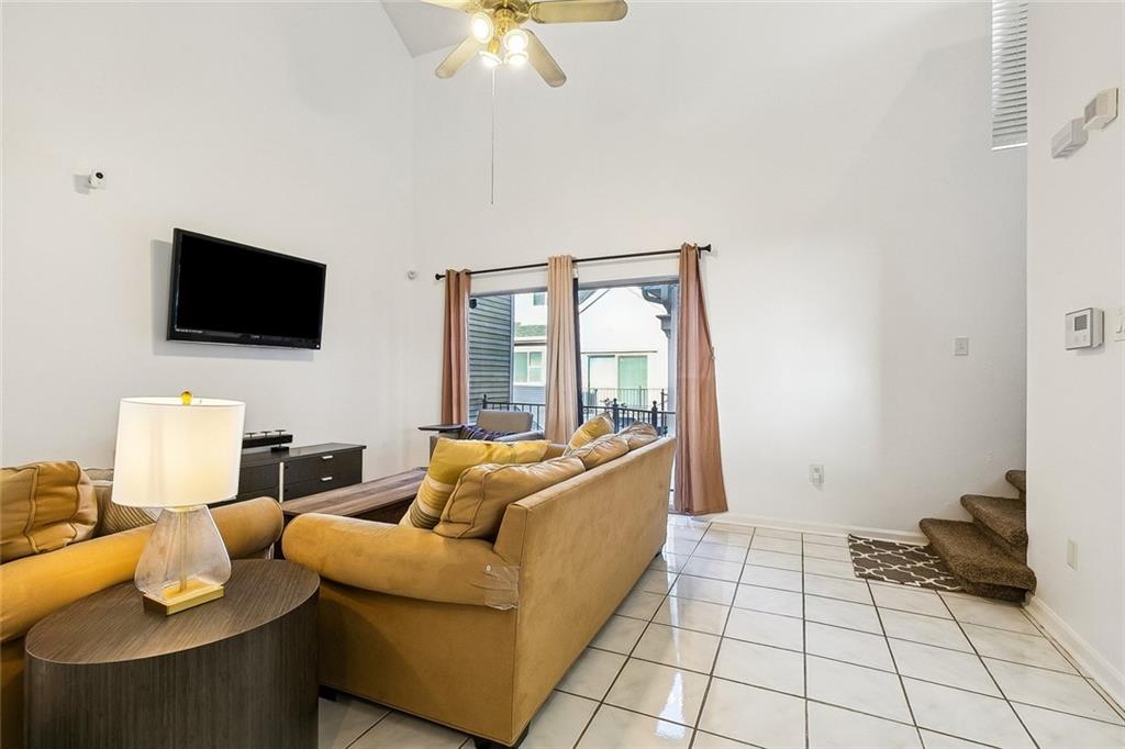 4445 PERKINS Street 306