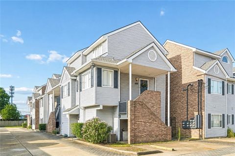 Photo of 4445 PERKINS Street #306, Metairie, LA 70001 (MLS # 2559047)
