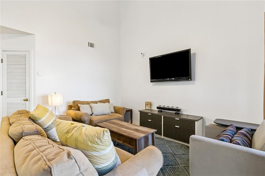 4445 PERKINS Street 306