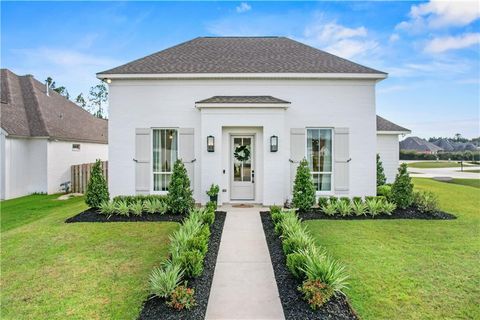 1505 BLACK PINE Court Madisonville LA 70447