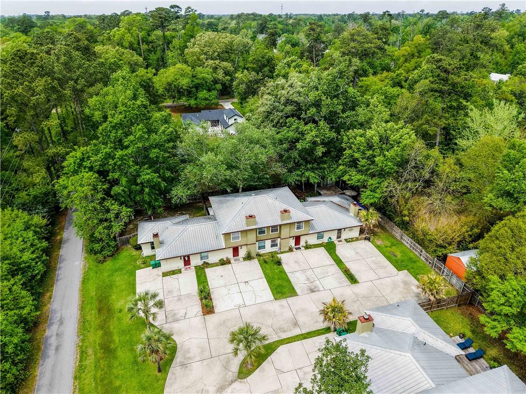 704 COLBERT Street B