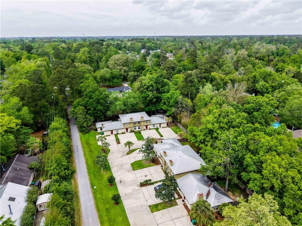 704 COLBERT Street B