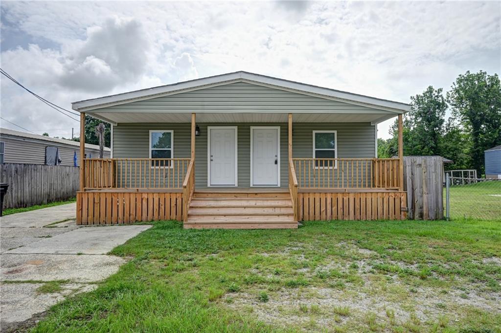 1609 ROBERT Drive