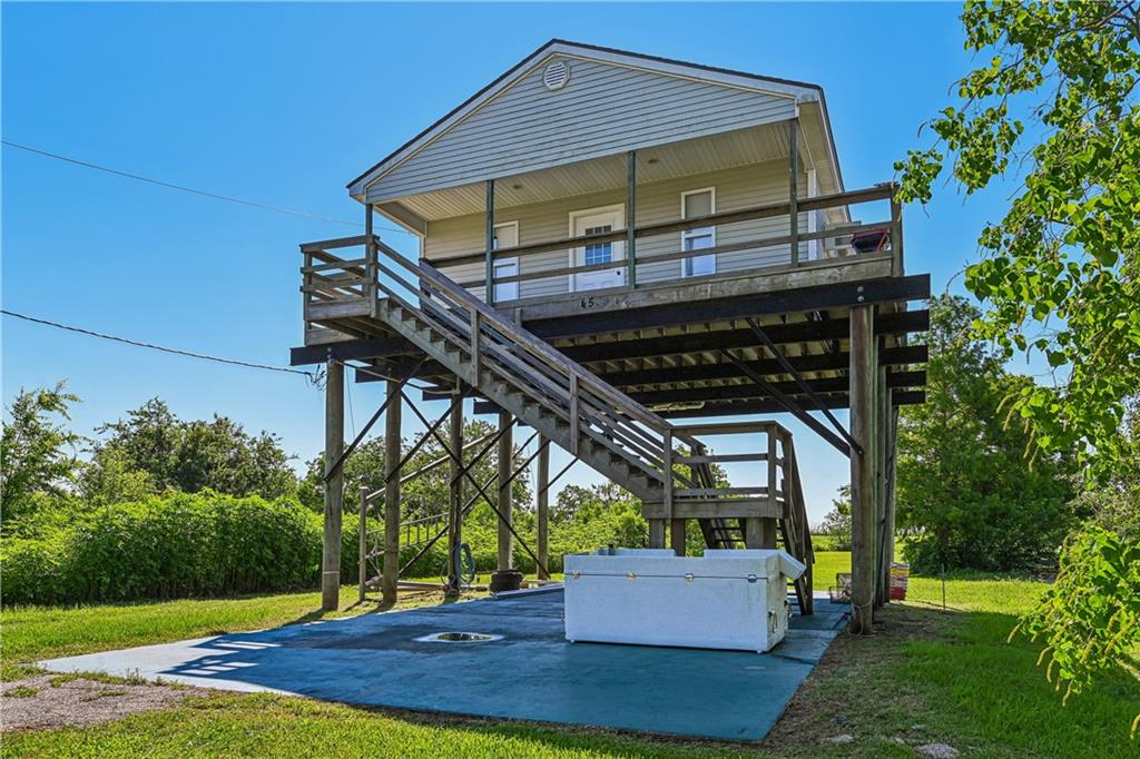 4509 DELACROIX Highway