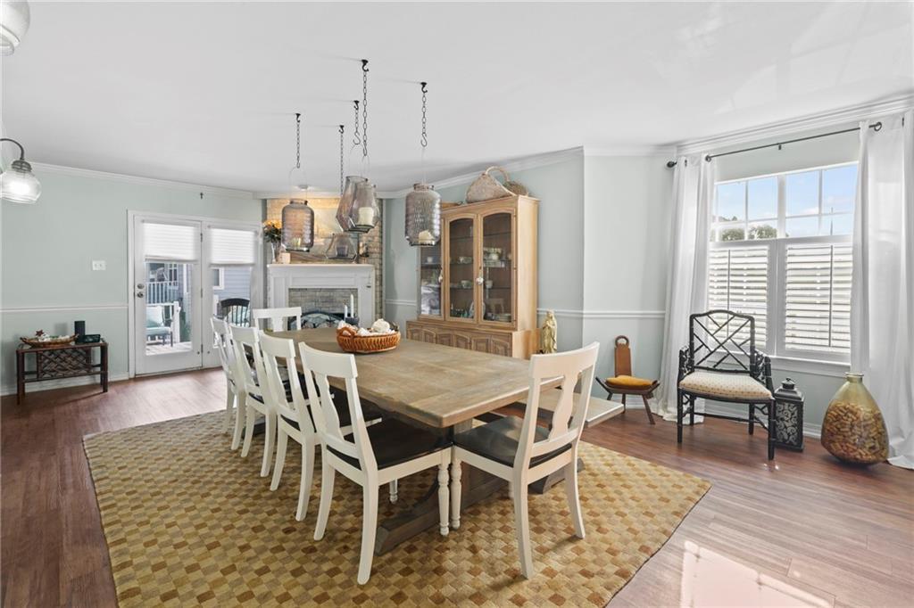 1100 LIVINGSTON Street 5