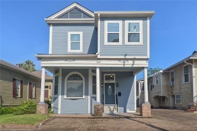 New Orleans, Louisiana 70115, United States, 4 Bedrooms Bedrooms, ,3 BathroomsBathrooms,Residential,Pending,37072