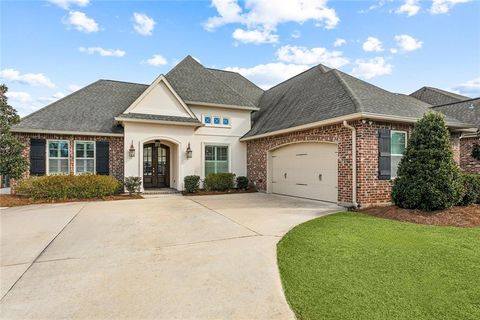 721 NIGHT HERON Lane Madisonville LA 70447