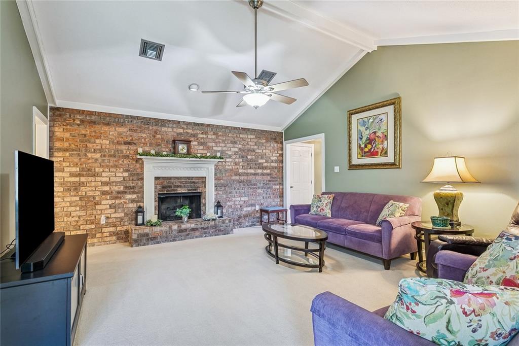 131 DUNLEITH Drive