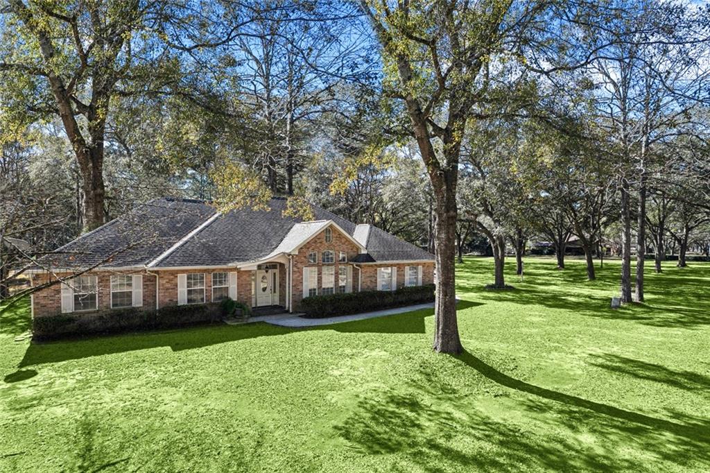 22476 LONGLEAF Drive