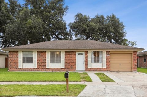 2741 CARDINAL Drive Marrero LA 70072