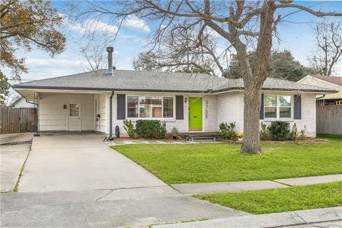 Photo of 3705 ACADEMY Drive, Metairie, LA 70003 (MLS # 2545420)