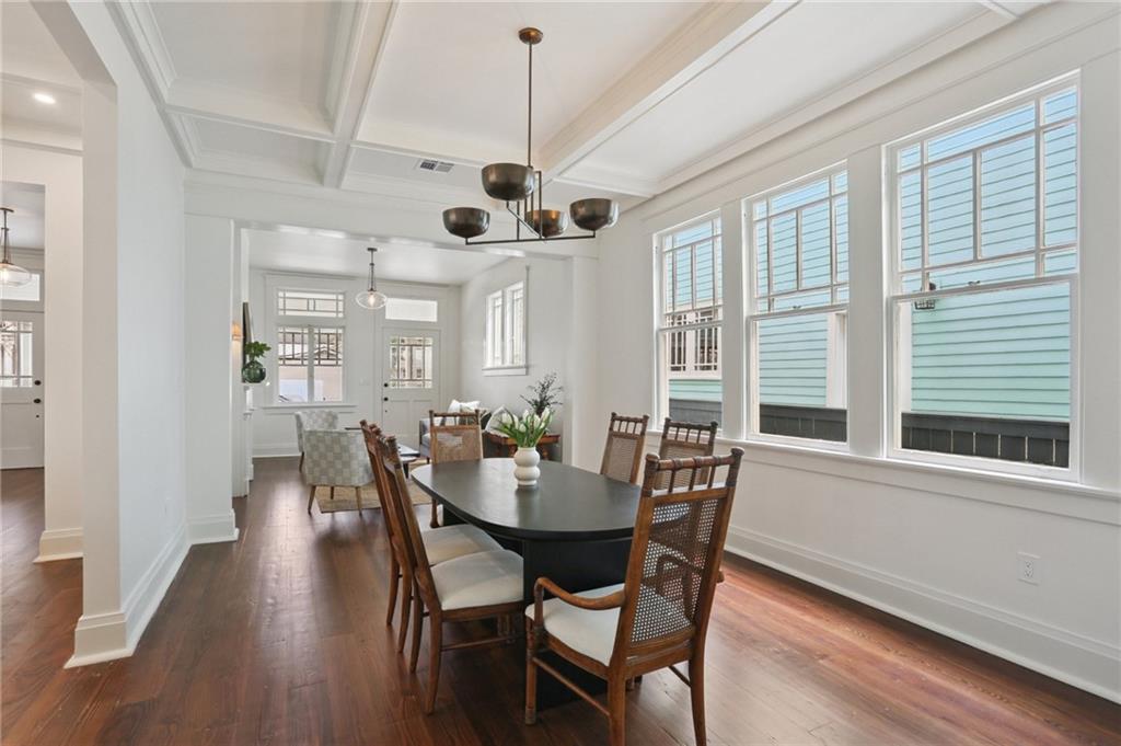 7904 SYCAMORE Street