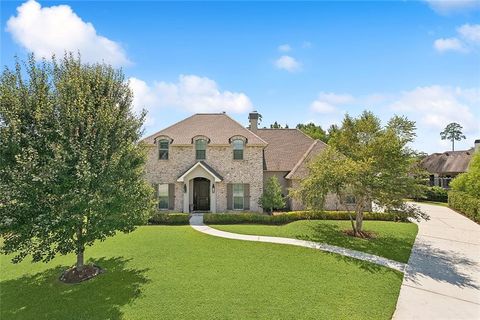 208 MERION Circle Madisonville LA 70447