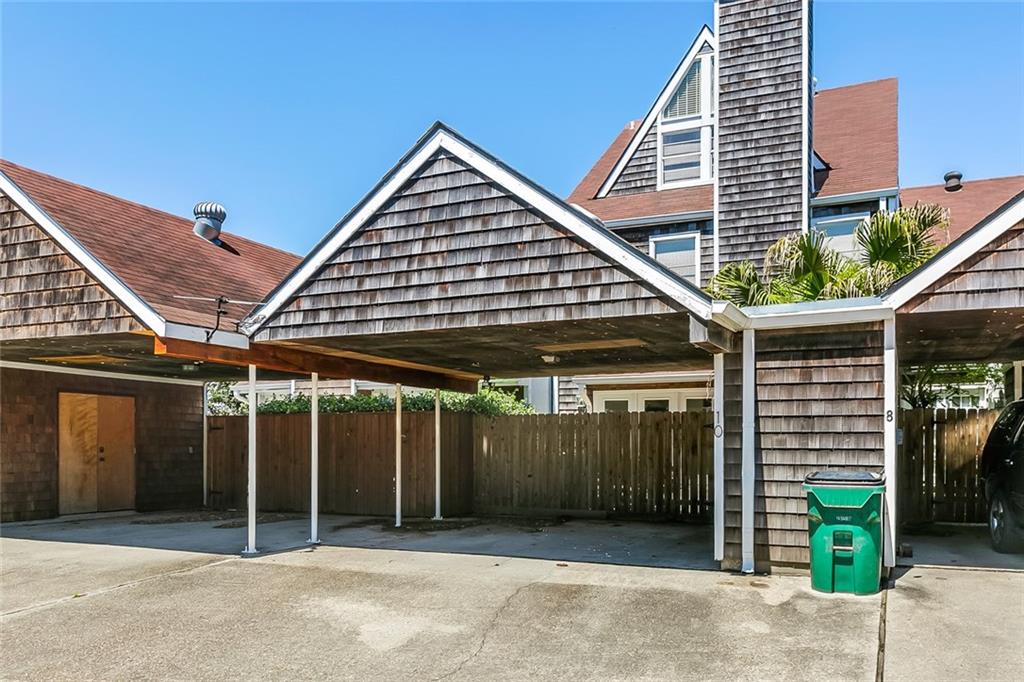 10 MARINERS COVE NORTH Cove