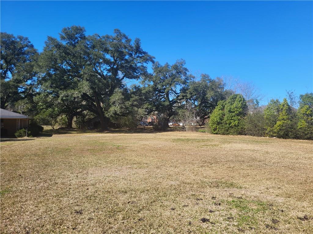41605 VETERANS Avenue