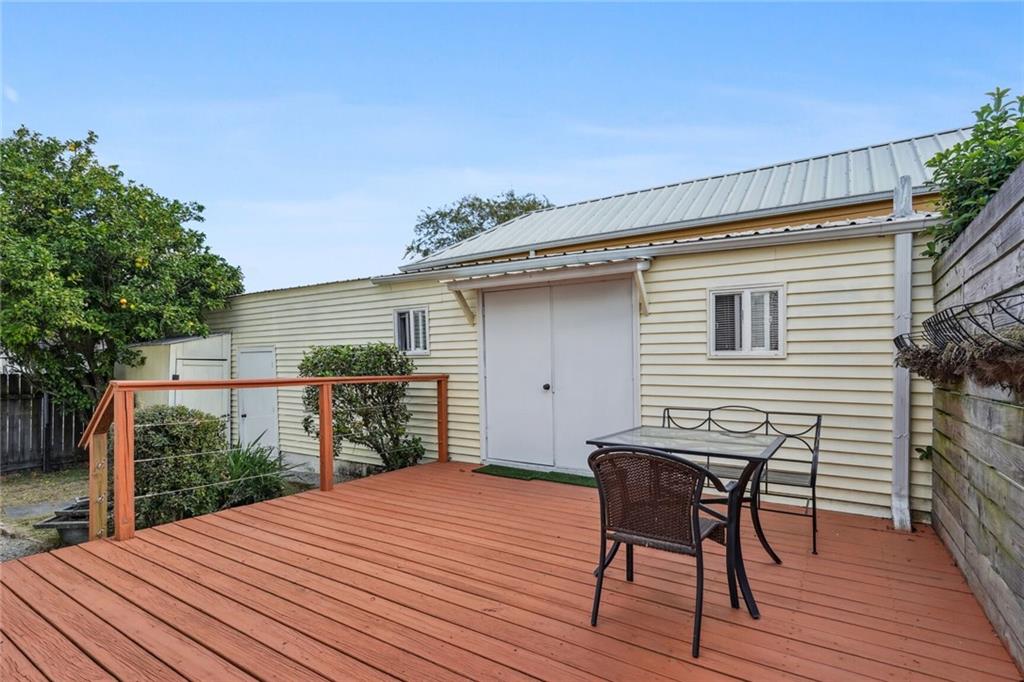 New Orleans, Louisiana 70118, United States, 5 Bedrooms Bedrooms, ,4 BathroomsBathrooms,Residential,Active,69208