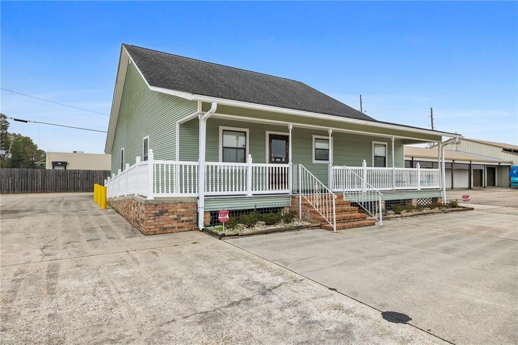 206 MARKET Street