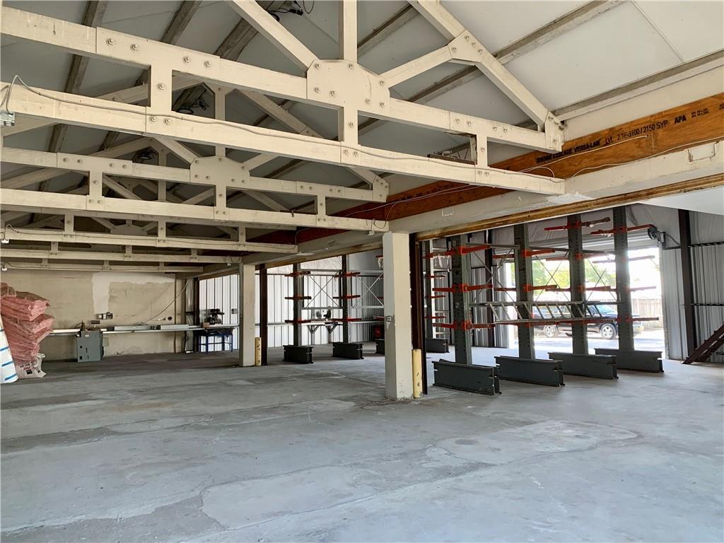 6314 JEFFERSON Highway