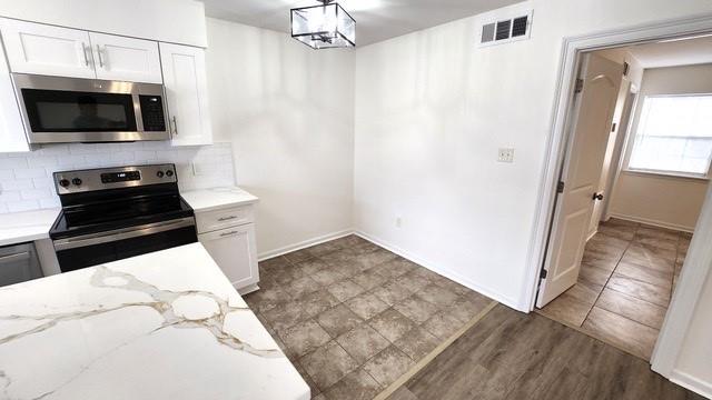 Metairie, Louisiana 70005, United States, 1 Bedroom Bedrooms, ,1 BathroomBathrooms,Residential,Active,27054