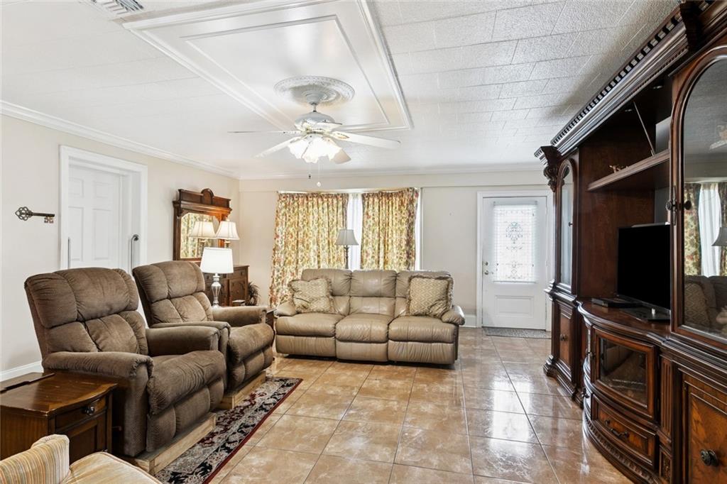 1408 AVENUE D Drive