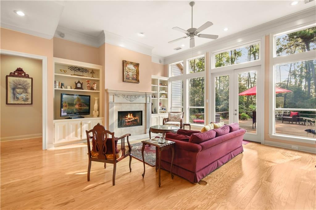 532 NORMANDY Drive