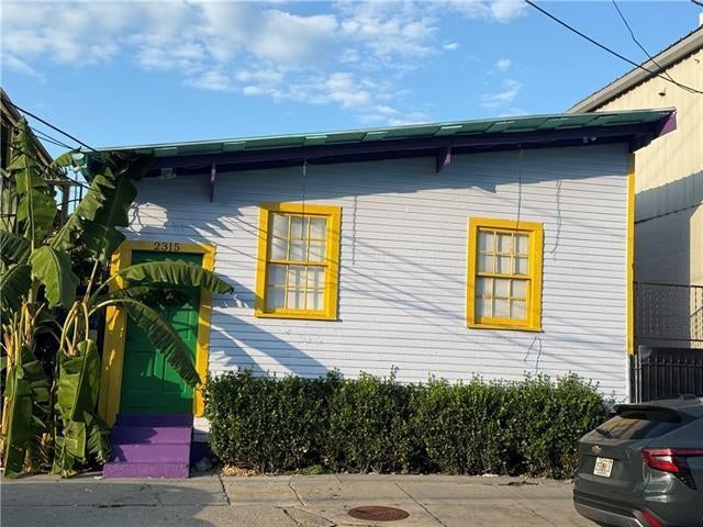 2311-15 N NORTH RAMPART Street 25