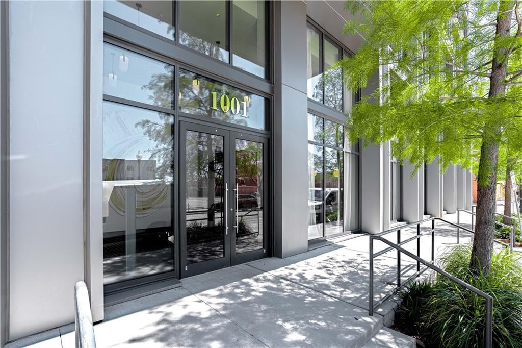 1001 JULIA Street 6D