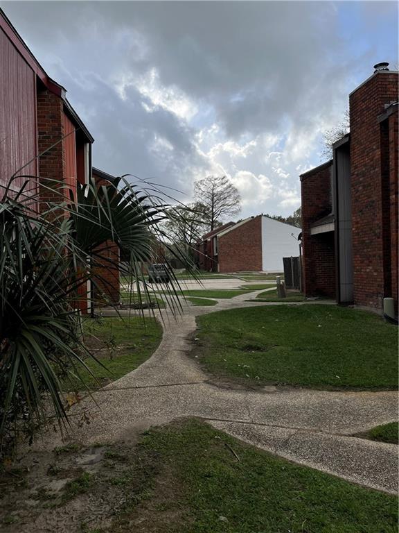 1204 CHIMNEY WOOD Lane