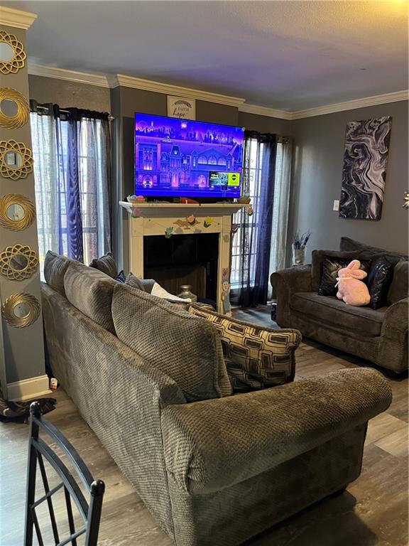 1204 CHIMNEY WOOD Lane