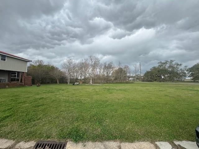 114 W SHACKELFORD Drive