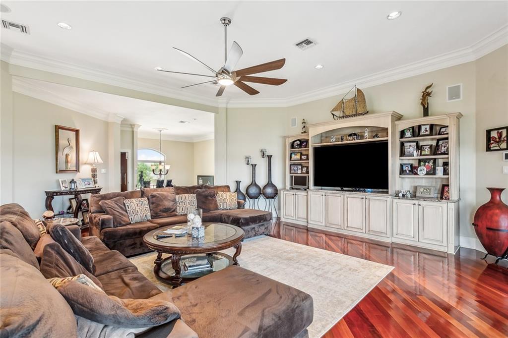 121 MARLIN Drive
