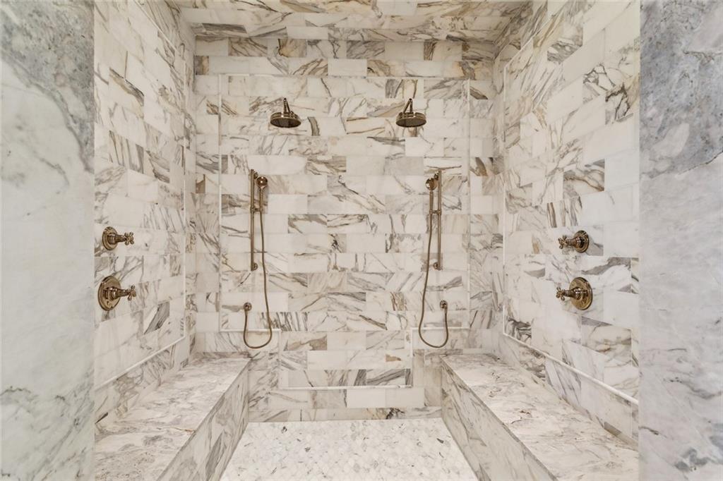 Mandeville, Louisiana 70471, United States, 10 Bedrooms Bedrooms, ,12 BathroomsBathrooms,Residential,Active,239375