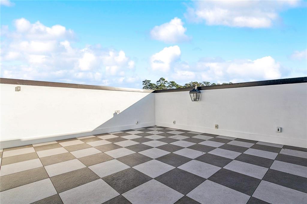 Mandeville, Louisiana 70471, United States, 10 Bedrooms Bedrooms, ,12 BathroomsBathrooms,Residential,Active,239375