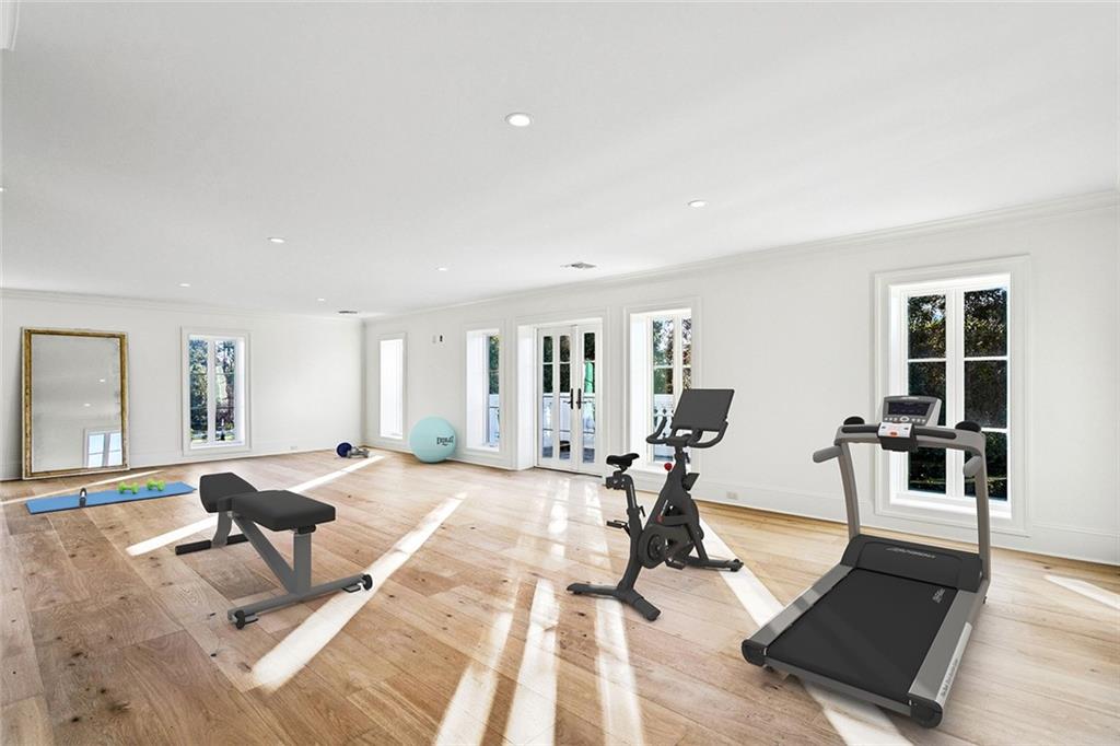 Mandeville, Louisiana 70471, United States, 10 Bedrooms Bedrooms, ,12 BathroomsBathrooms,Residential,Active,239375