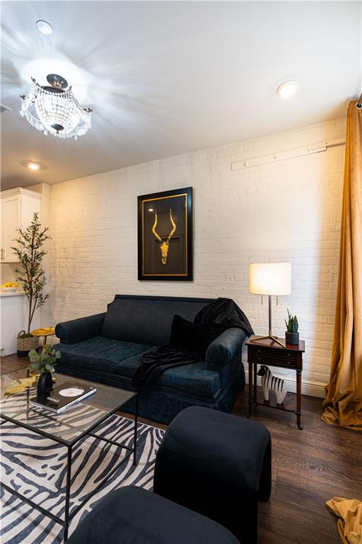 336 CAMP Street 305