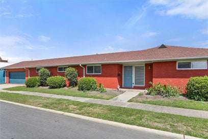 6000 CAMERON Boulevard New Orleans LA 70122