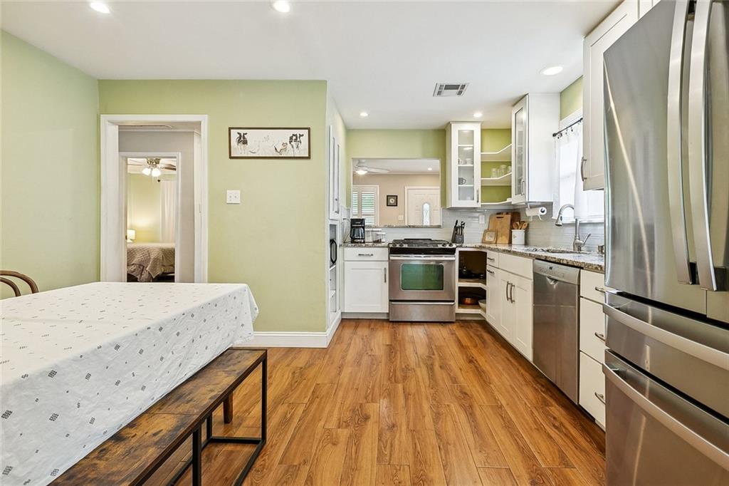 2014 ELLEN PARK Place