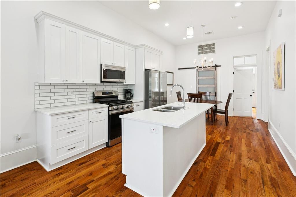 New Orleans, Louisiana 70118, United States, 2 Bedrooms Bedrooms, ,2 BathroomsBathrooms,Residential,Active,189823