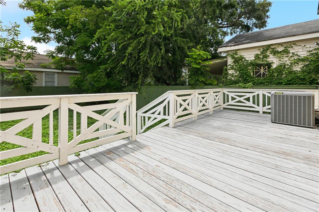 New Orleans, Louisiana 70118, United States, 2 Bedrooms Bedrooms, ,2 BathroomsBathrooms,Residential,Active,189823