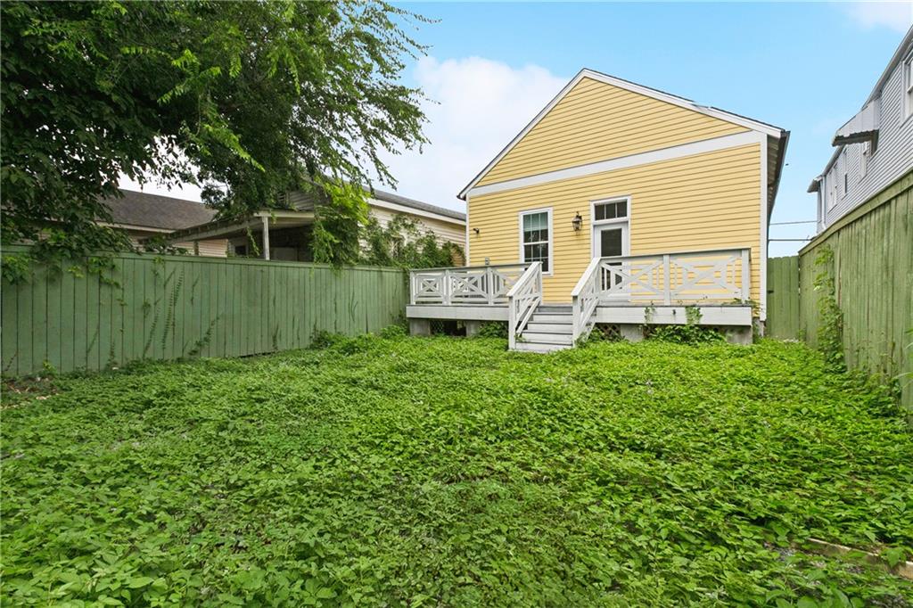 New Orleans, Louisiana 70118, United States, 2 Bedrooms Bedrooms, ,2 BathroomsBathrooms,Residential,Active,189823